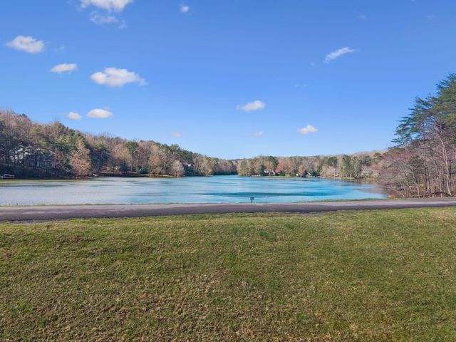 2429 Boston Branch Circle, Signal Mountain, TN 37377