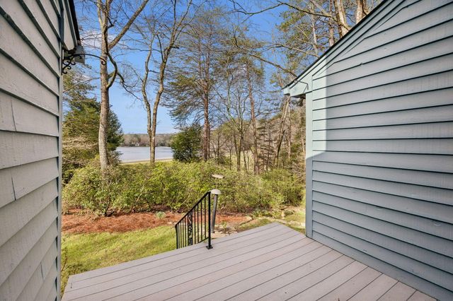 2429 Boston Branch Circle, Signal Mountain, TN 37377