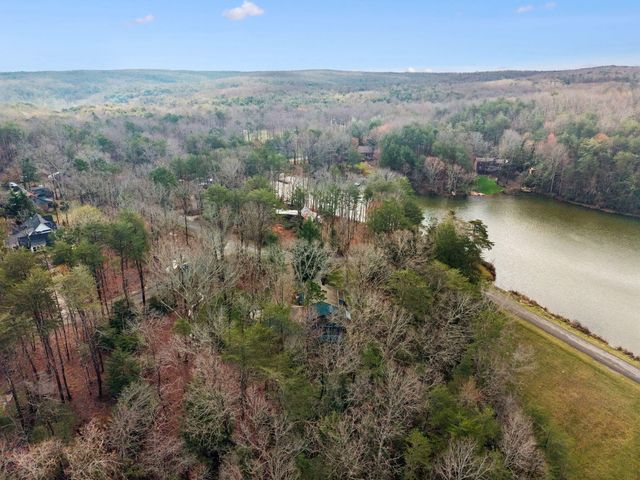 2429 Boston Branch Circle, Signal Mountain, TN 37377