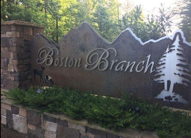 2429 Boston Branch Circle, Signal Mountain, TN 37377