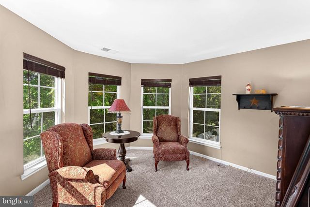 42755 CHATELAIN CIR, Brambleton, VA 20148