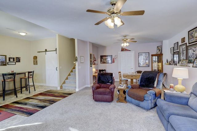 315 Creekside Court, Watertown, WI 53098