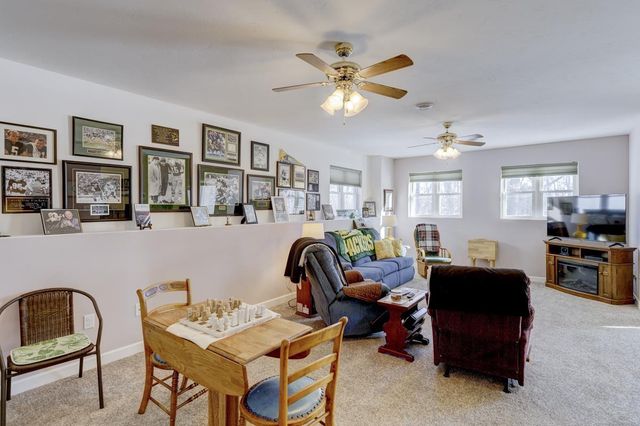 315 Creekside Court, Watertown, WI 53098