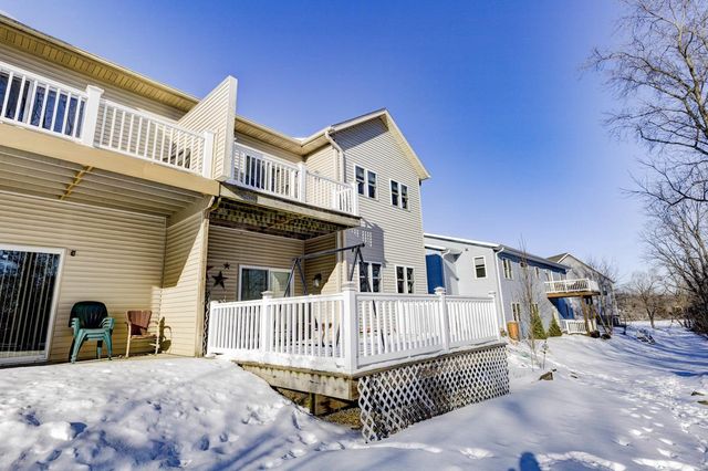 315 Creekside Court, Watertown, WI 53098