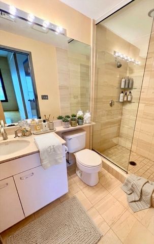 210 Lincoln Street 304, Boston, MA 02111