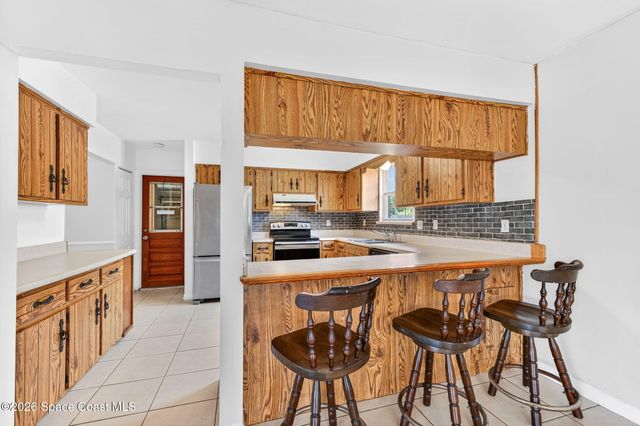 1081 Sunswept Road NE, Palm Bay, FL 32905