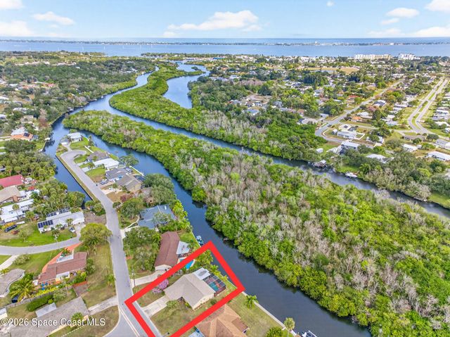 1081 Sunswept Road NE, Palm Bay, FL 32905