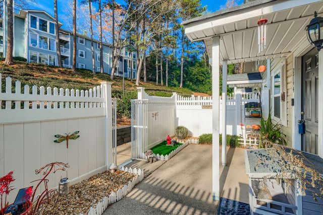 2744 St Augustine SE Trail, Marietta, GA 30067