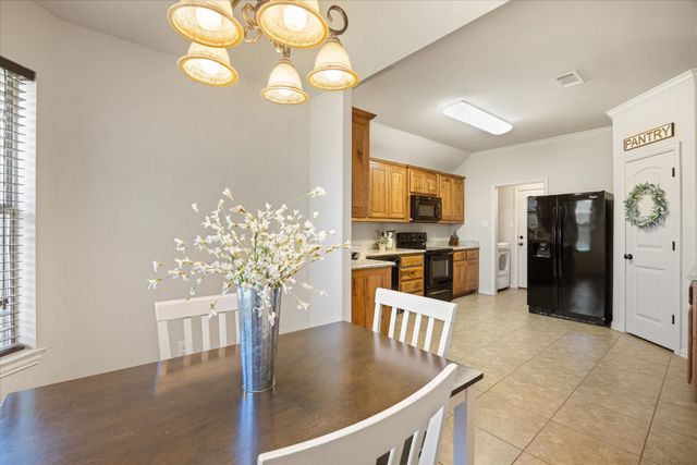 1025 Inverness Drive, Weatherford, TX 76086