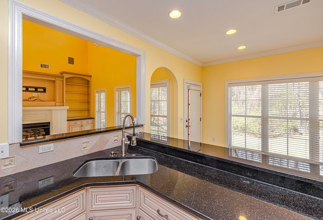 2 Atlanta Cove, Clinton, MS 39056
