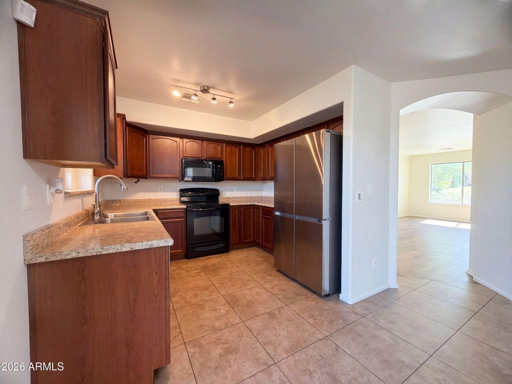 786 W MESQUITE TREE Lane, San Tan Valley, AZ 85143 — photo 2