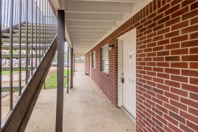600 Palm Street 10, Huntsville, TX 77340