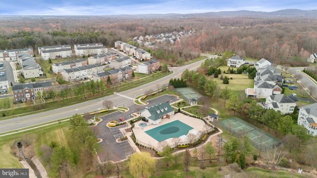 15918 MACKENZIE MANOR DR, Haymarket, VA 20169