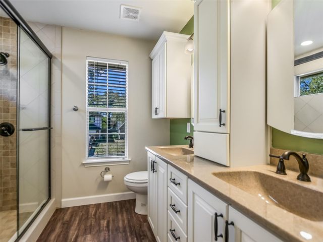 716 Shiny Rock DR, Austin, TX 78748