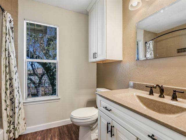 716 Shiny Rock DR, Austin, TX 78748
