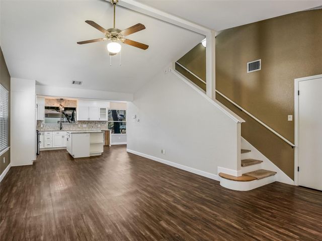 716 Shiny Rock DR, Austin, TX 78748