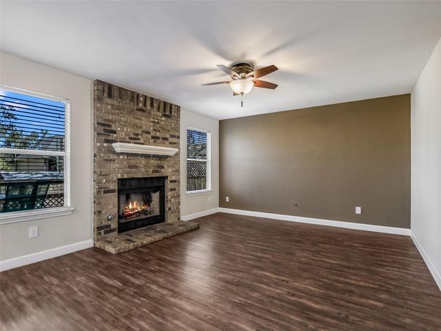 716 Shiny Rock DR, Austin, TX 78748