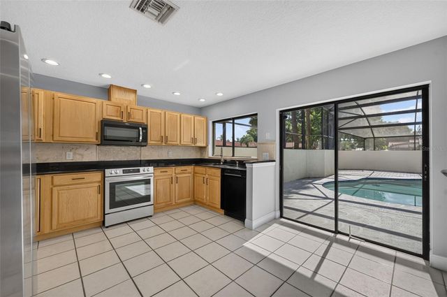 8052 S CADIZ COURT, Orlando, FL 32836