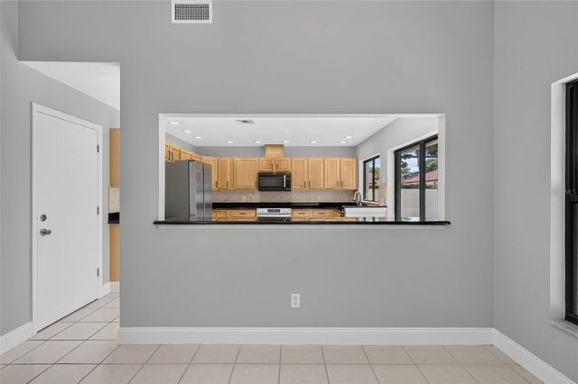 8052 S CADIZ COURT, Orlando, FL 32836