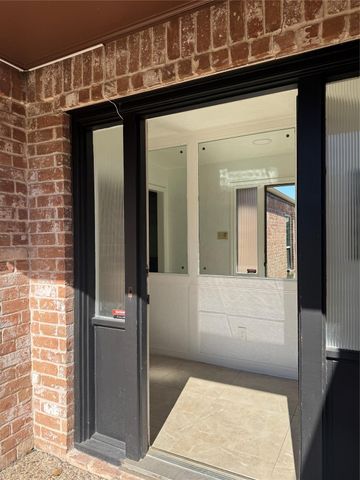 7838 Vickijohn Drive, Houston, TX 77071