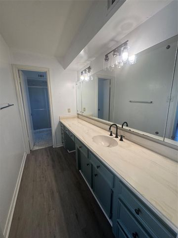 7838 Vickijohn Drive, Houston, TX 77071