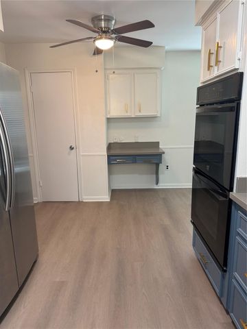 7838 Vickijohn Drive, Houston, TX 77071