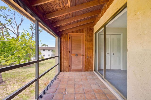 10 QUAILS RUN BOULEVARD 8, Englewood, FL 34223