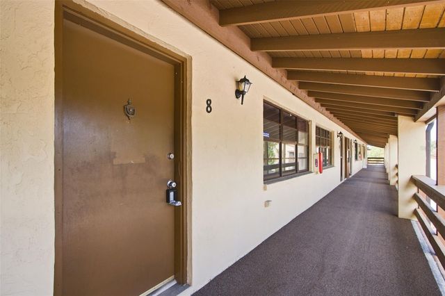 10 QUAILS RUN BOULEVARD 8, Englewood, FL 34223