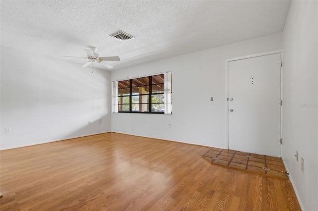 10 QUAILS RUN BOULEVARD 8, Englewood, FL 34223