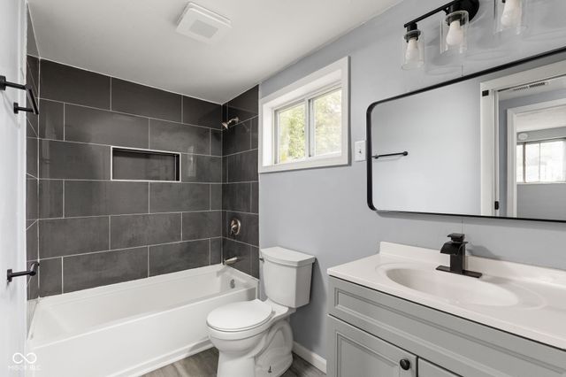 2207 Albany Street, Indianapolis, IN 46203