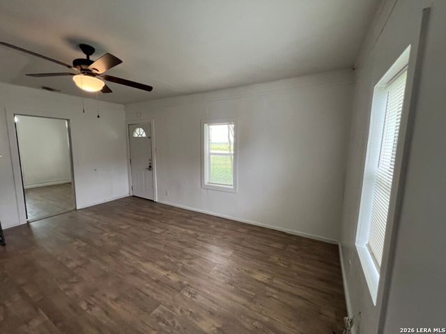 9676 HILDEBRANDT RD, San Antonio, TX 78222