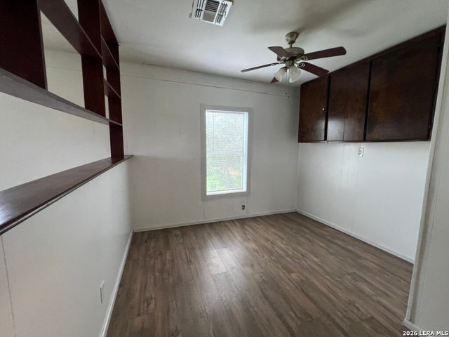 9676 HILDEBRANDT RD, San Antonio, TX 78222