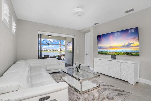 20274 Napa LOOP, Estero, FL 33928