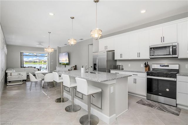 20274 Napa LOOP, Estero, FL 33928