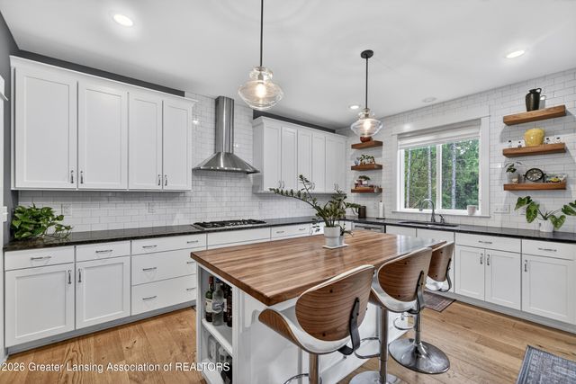 2240 Cider Mill Drive, East Lansing, MI 48823
