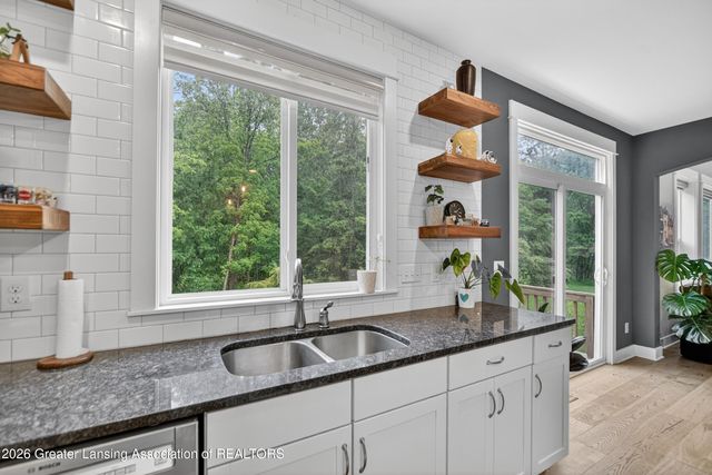 2240 Cider Mill Drive, East Lansing, MI 48823