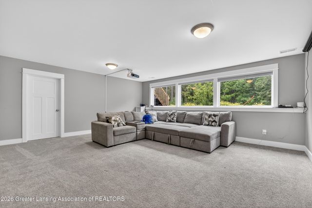2240 Cider Mill Drive, East Lansing, MI 48823
