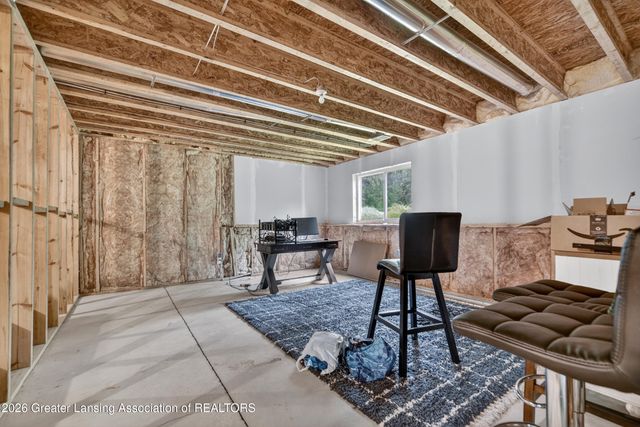 2240 Cider Mill Drive, East Lansing, MI 48823