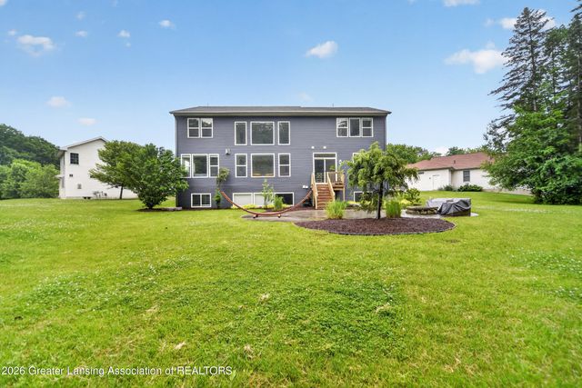 2240 Cider Mill Drive, East Lansing, MI 48823