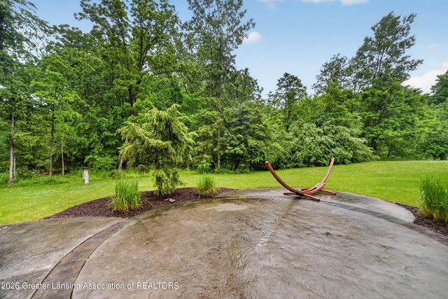 2240 Cider Mill Drive, East Lansing, MI 48823