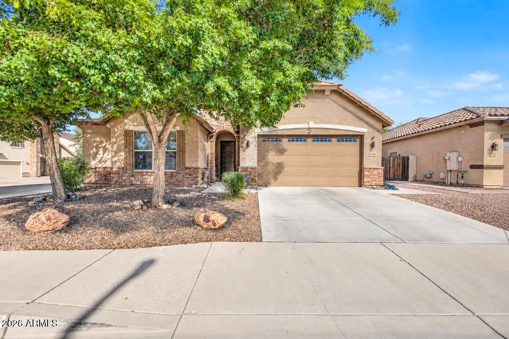 15695 N 183RD Avenue, Surprise, AZ 85388 — photo 2