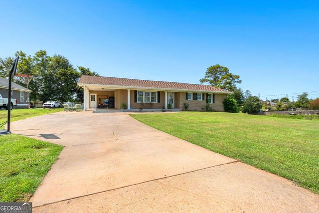 266 Lagrange Street, Newnan, GA 30263