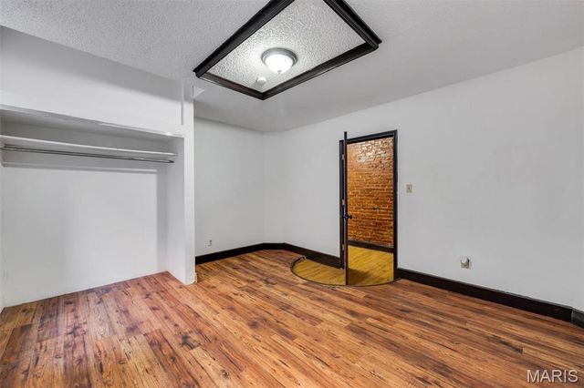 1408 E Linton Avenue, St Louis, MO 63107