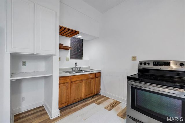 1408 E Linton Avenue, St Louis, MO 63107