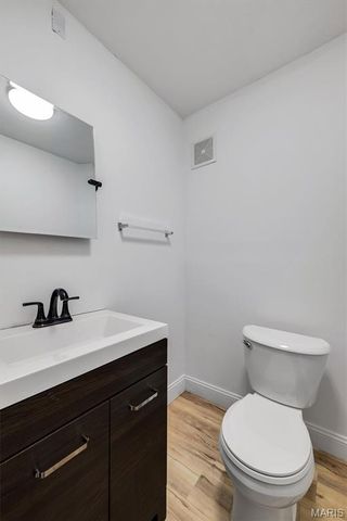 1408 E Linton Avenue, St Louis, MO 63107