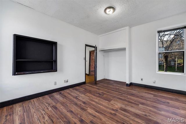 1408 E Linton Avenue, St Louis, MO 63107