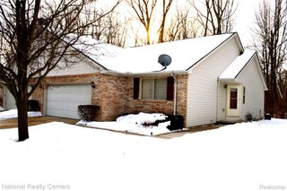9642 Nook Road 7, Clay Township, MI 48001
