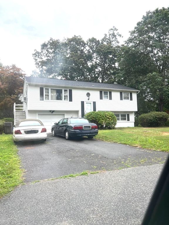 20 Williams Street, Salem, NH 03079