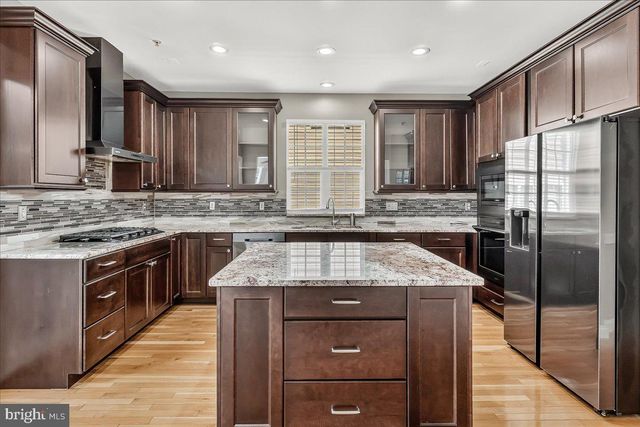 12136 CYPRESS SPRING RD, Clarksburg, MD 20871