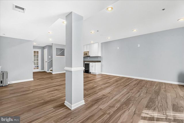 12136 CYPRESS SPRING RD, Clarksburg, MD 20871